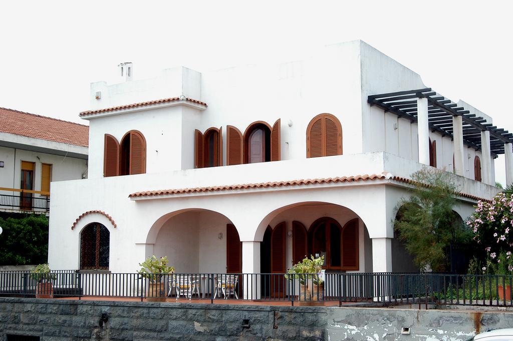 Villa Le Ancore Riposto Ruang foto